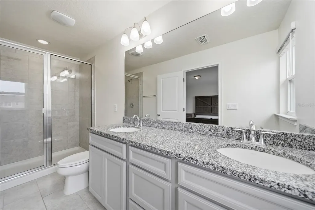 5553 Pleasantview Court Bradenton FL 34211
