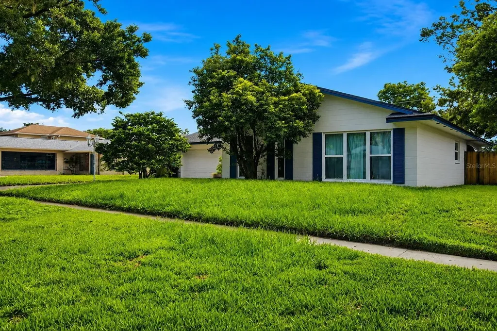 3611 Eloise Street Orlando FL 32806