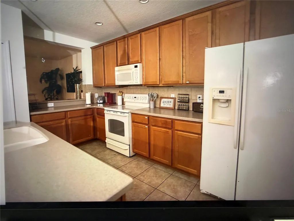 9734 Tiramasu Trail Orlando FL 32829