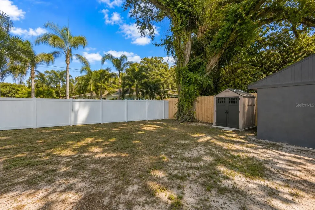 5811 Mabel Street Tampa FL 33610