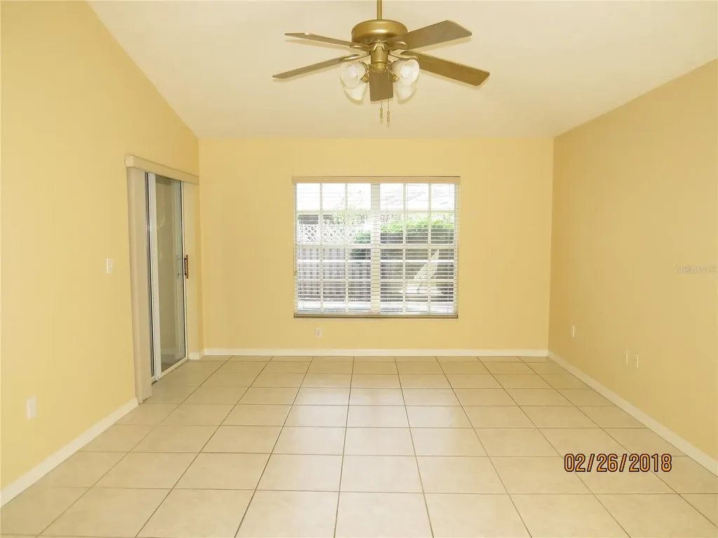 9427 Hunters Pond Drive Tampa FL 33647