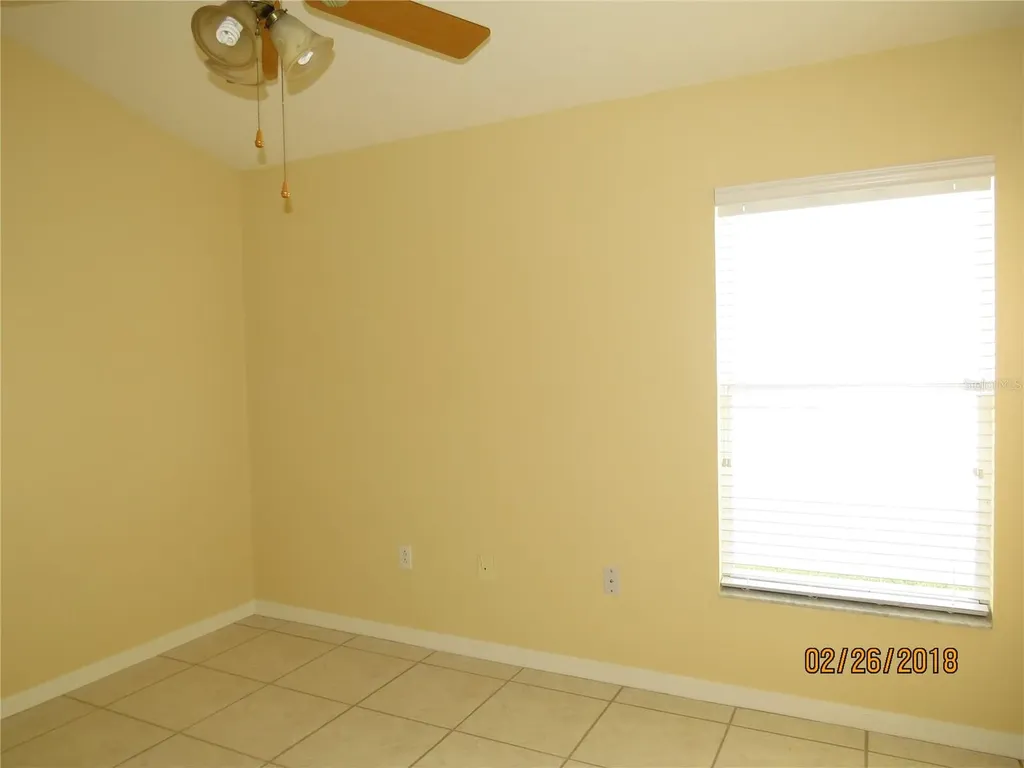 9427 Hunters Pond Drive Tampa FL 33647