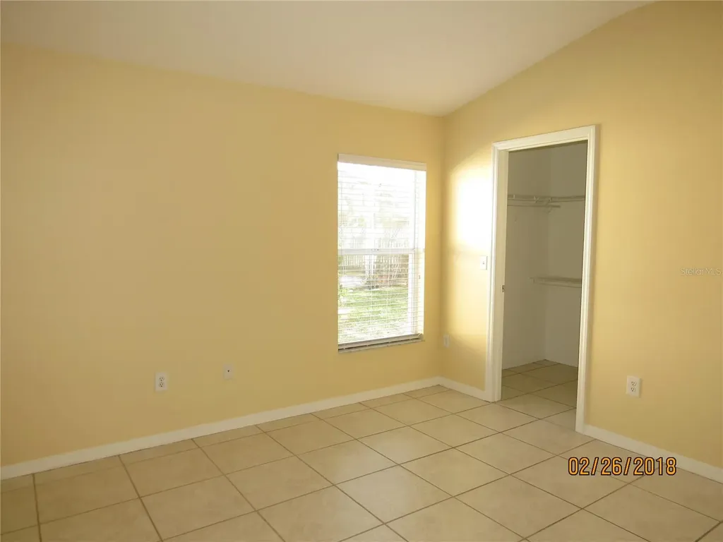 9427 Hunters Pond Drive Tampa FL 33647