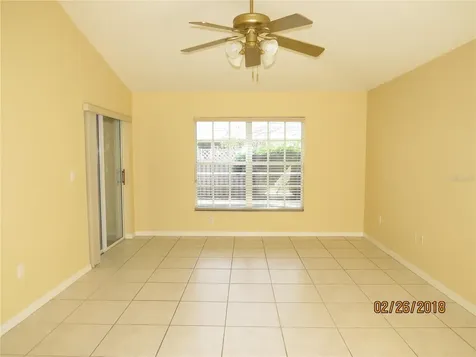 9427 Hunters Pond Drive Tampa FL 33647