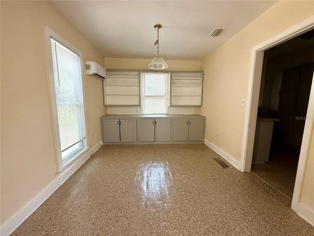 629 Avenue A NE Winter Haven FL 33881