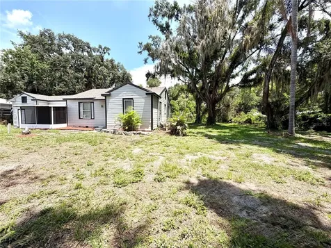 629 Avenue A NE Winter Haven FL 33881