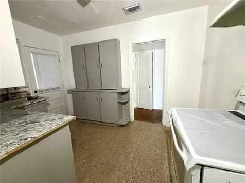 629 Avenue A NE Winter Haven FL 33881