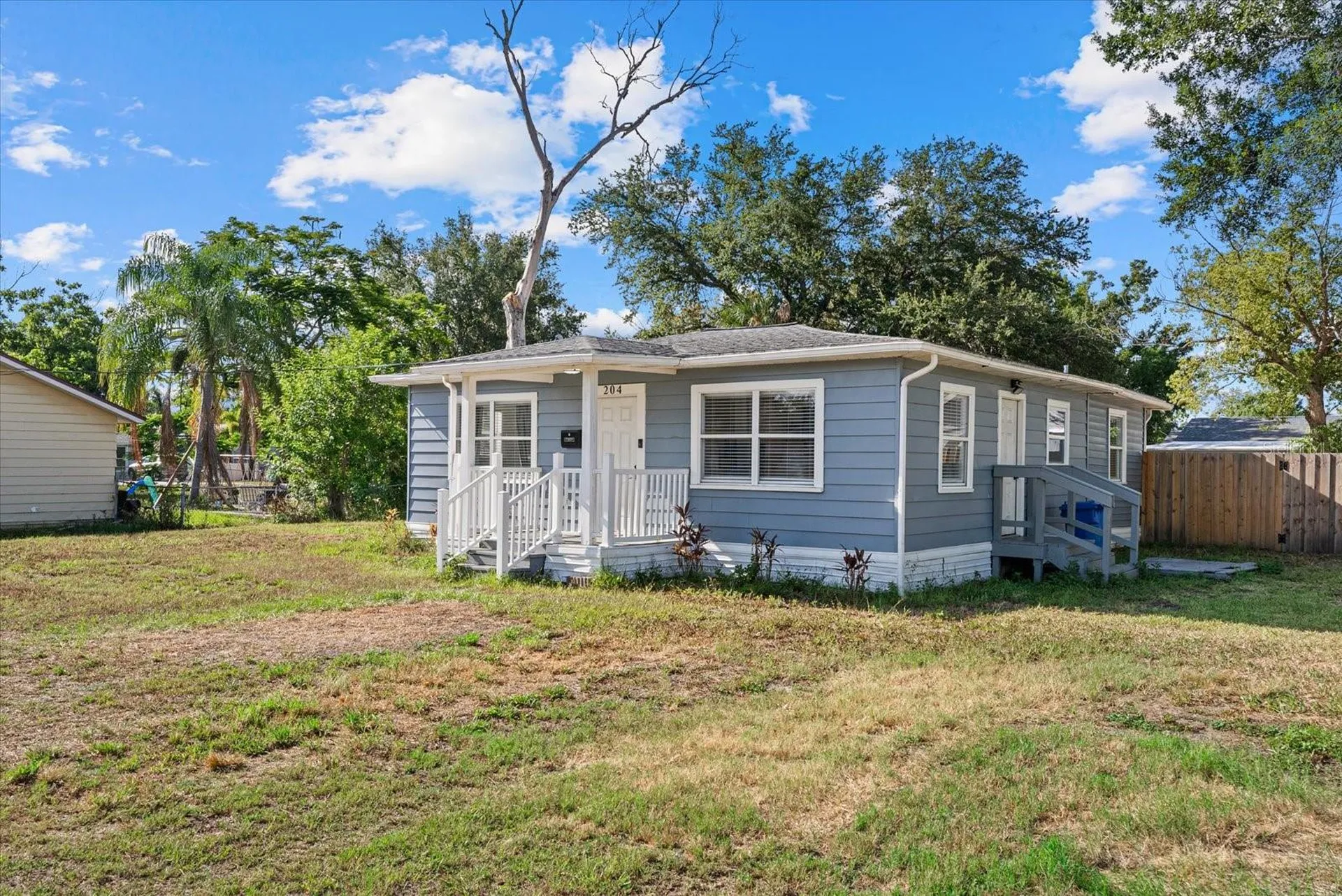 204 6th Avenue NW Ruskin FL 33570