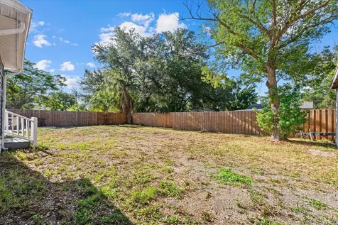 204 6th Avenue NW Ruskin FL 33570