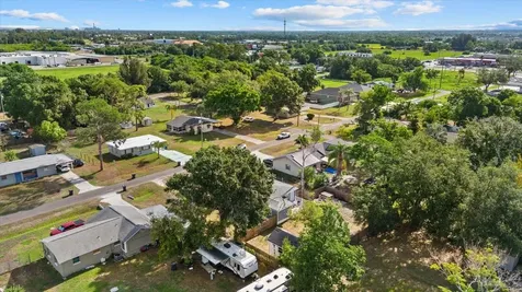204 6th Avenue NW Ruskin FL 33570