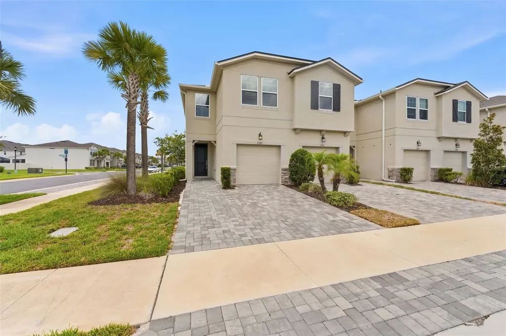 2587 Everglade Way Lutz FL 33558