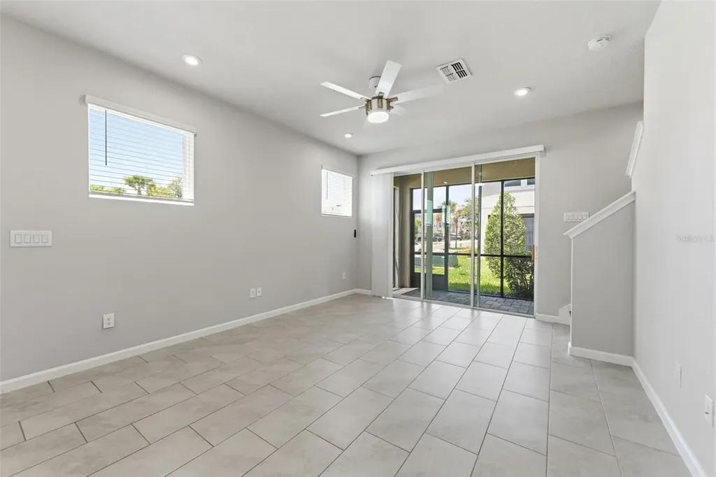 2587 Everglade Way Lutz FL 33558