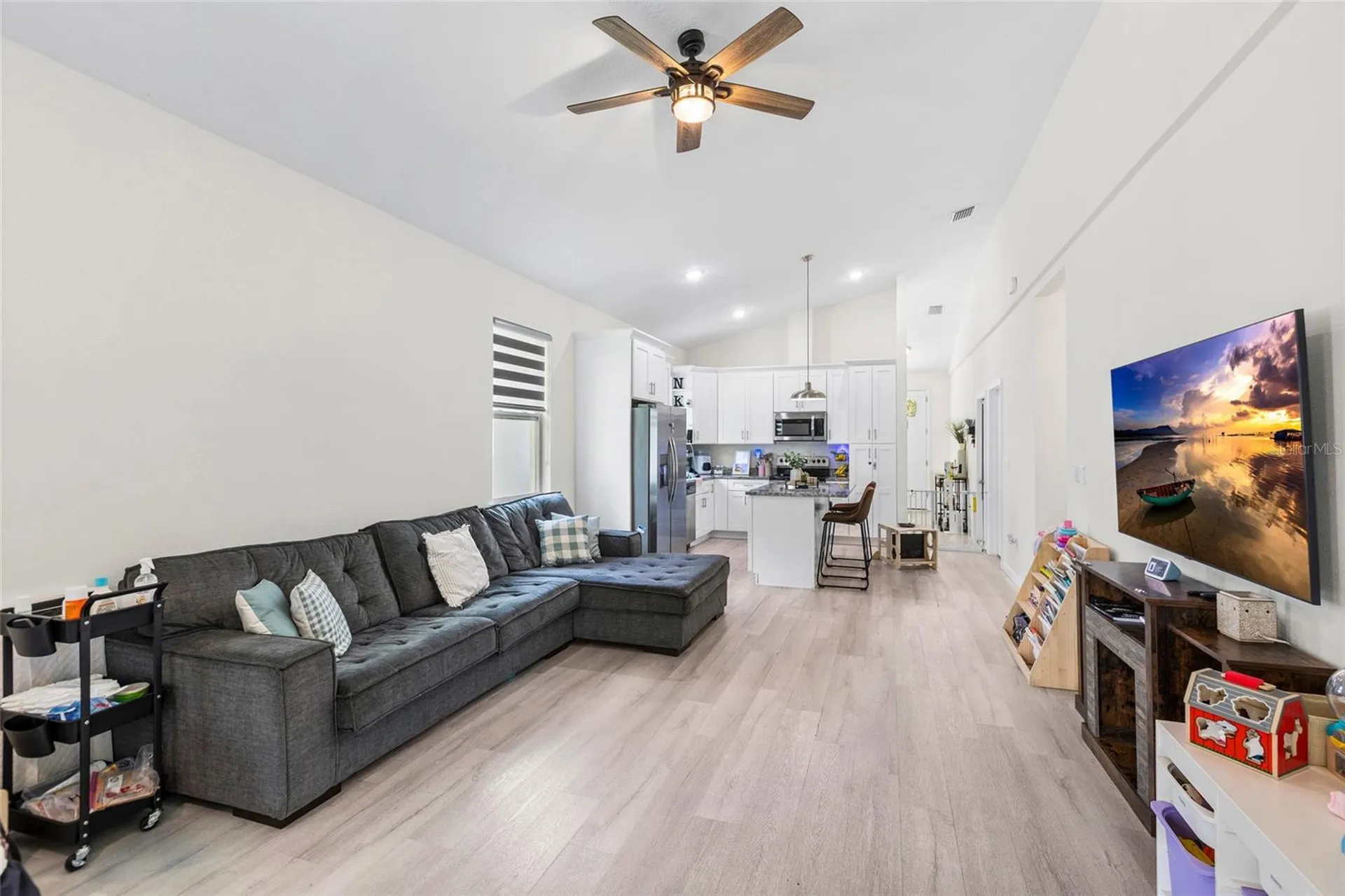 1747 S Oak Street Seffner FL 33584