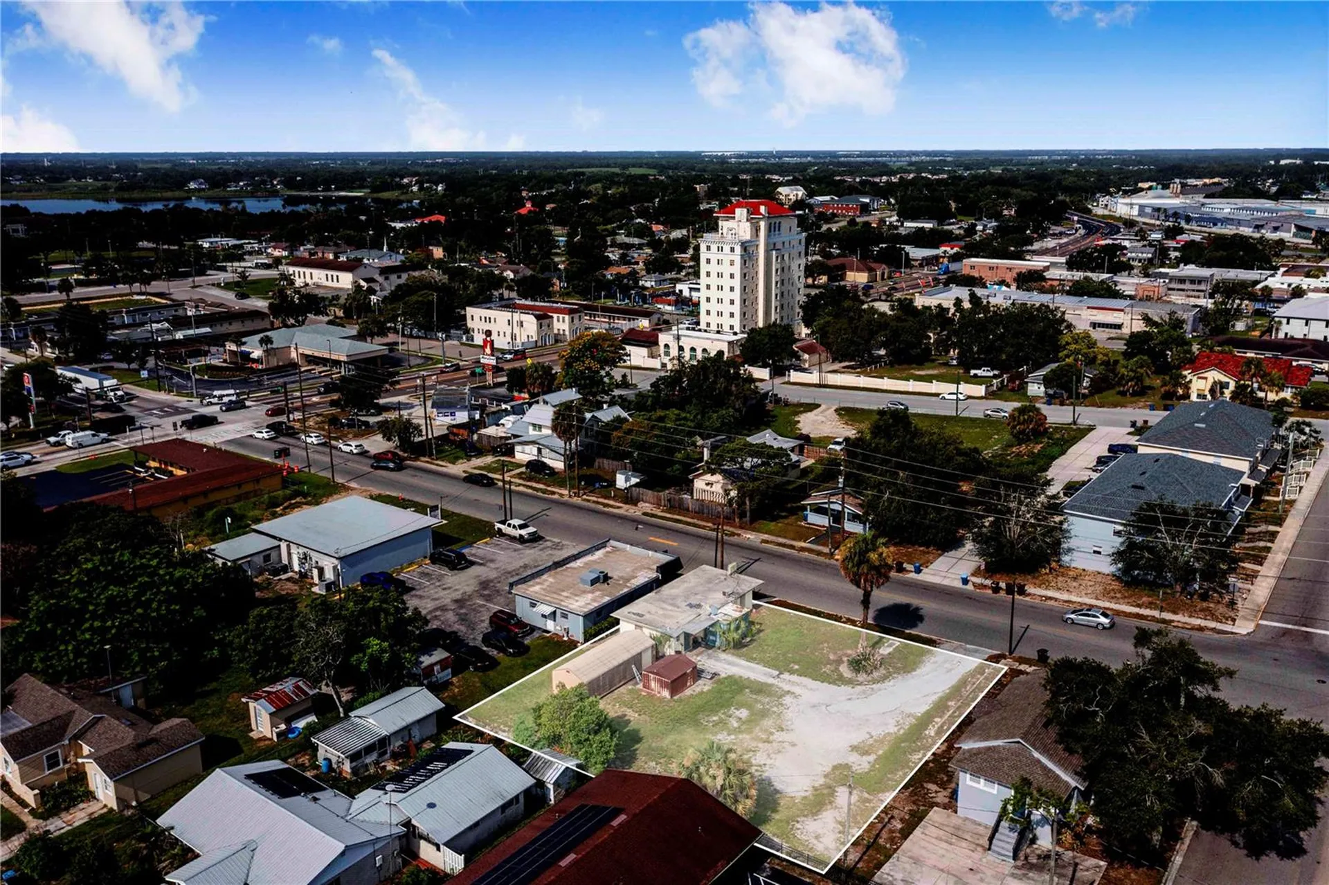 29 N 10th Street Haines City FL 33844