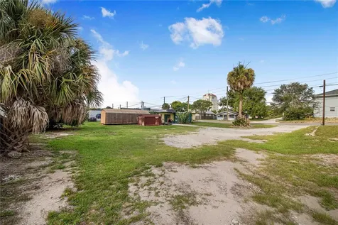 29 N 10th Street Haines City FL 33844