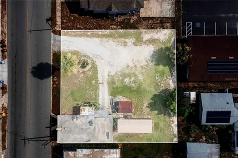 29 N 10th Street Haines City FL 33844