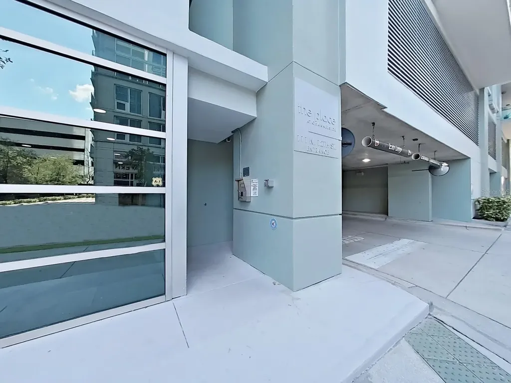 111 N 12th Street Tampa FL 33602