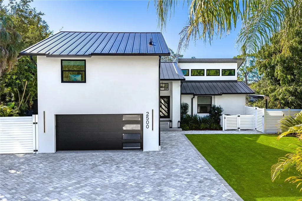 2500 Monterey Street Sarasota FL 34231