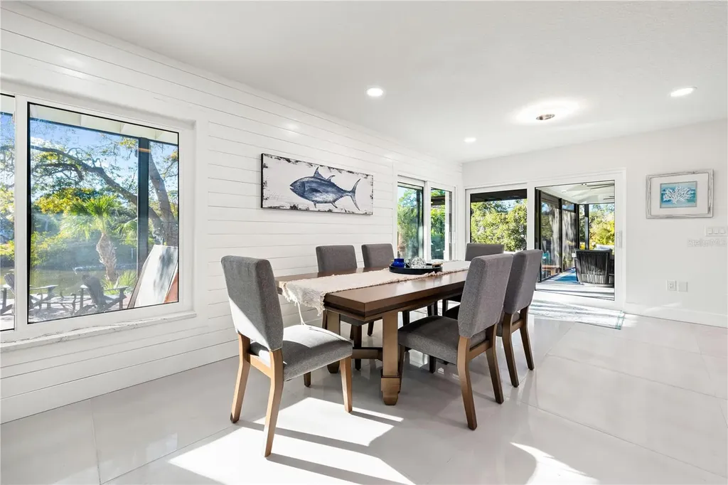 2500 Monterey Street Sarasota FL 34231