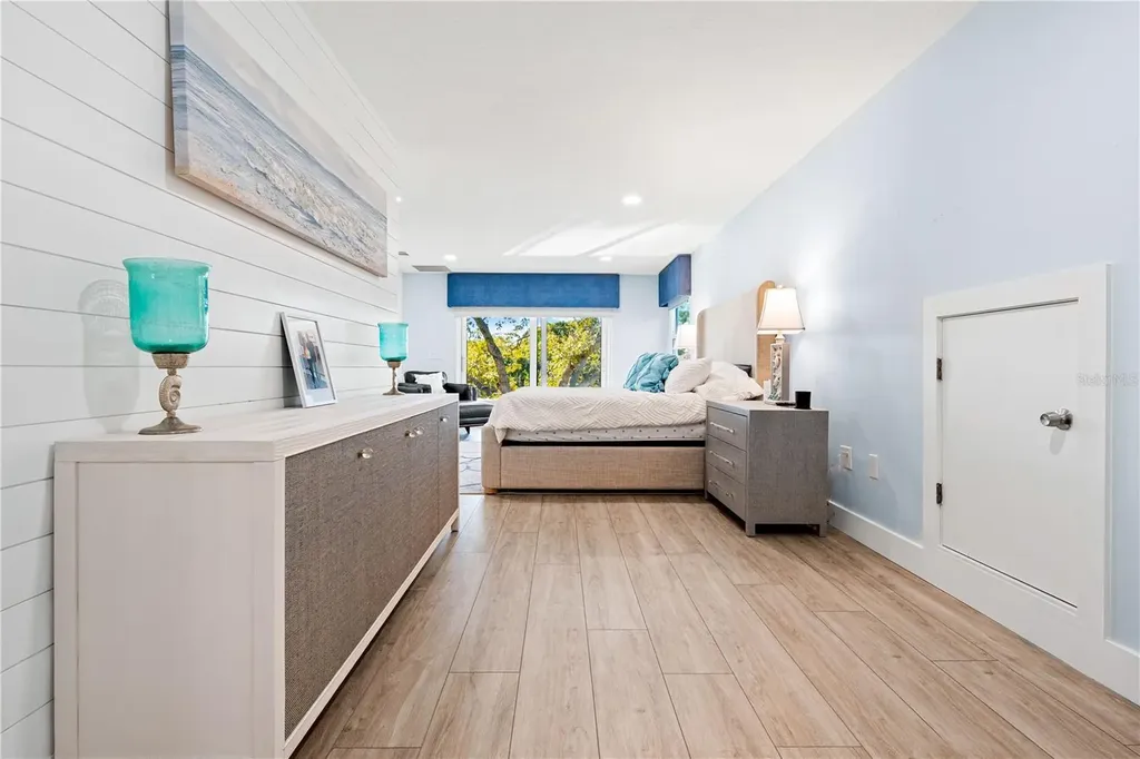 2500 Monterey Street Sarasota FL 34231