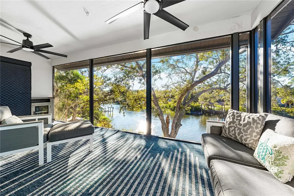 2500 Monterey Street Sarasota FL 34231