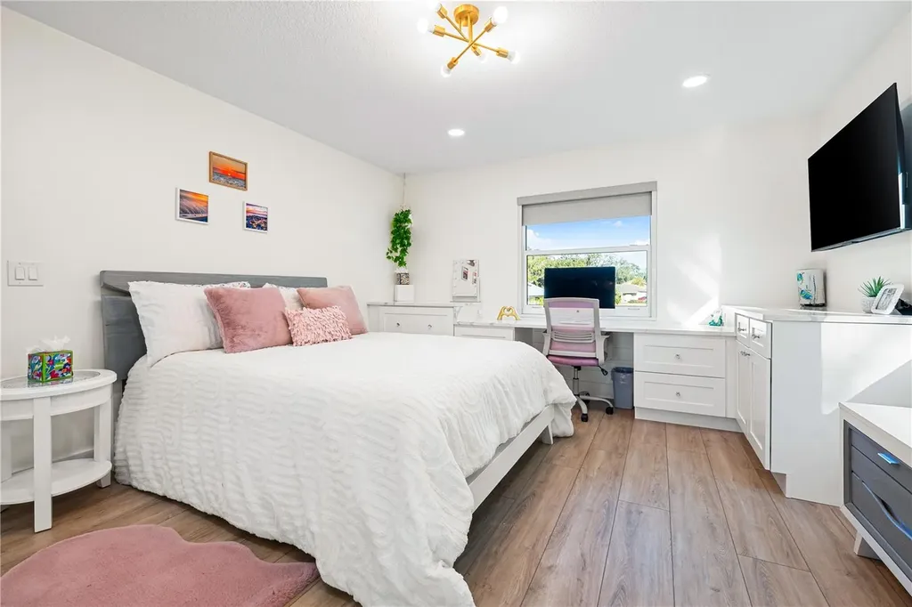2500 Monterey Street Sarasota FL 34231