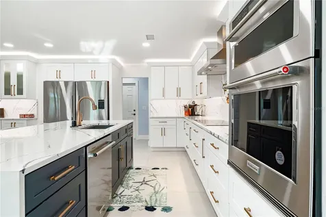 2500 Monterey Street Sarasota FL 34231
