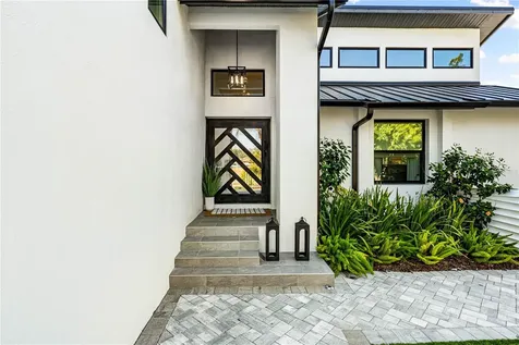 2500 Monterey Street Sarasota FL 34231
