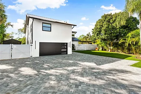 2500 Monterey Street Sarasota FL 34231