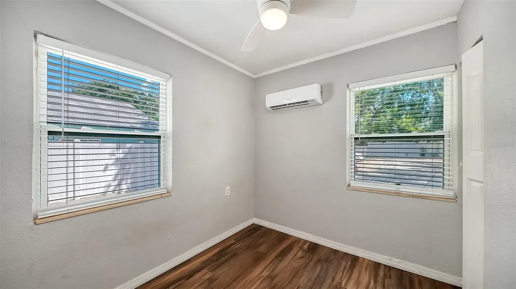 1004 27th Avenue W Bradenton FL 34205