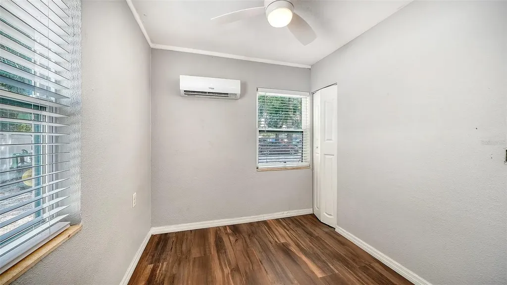 1004 27th Avenue W Bradenton FL 34205