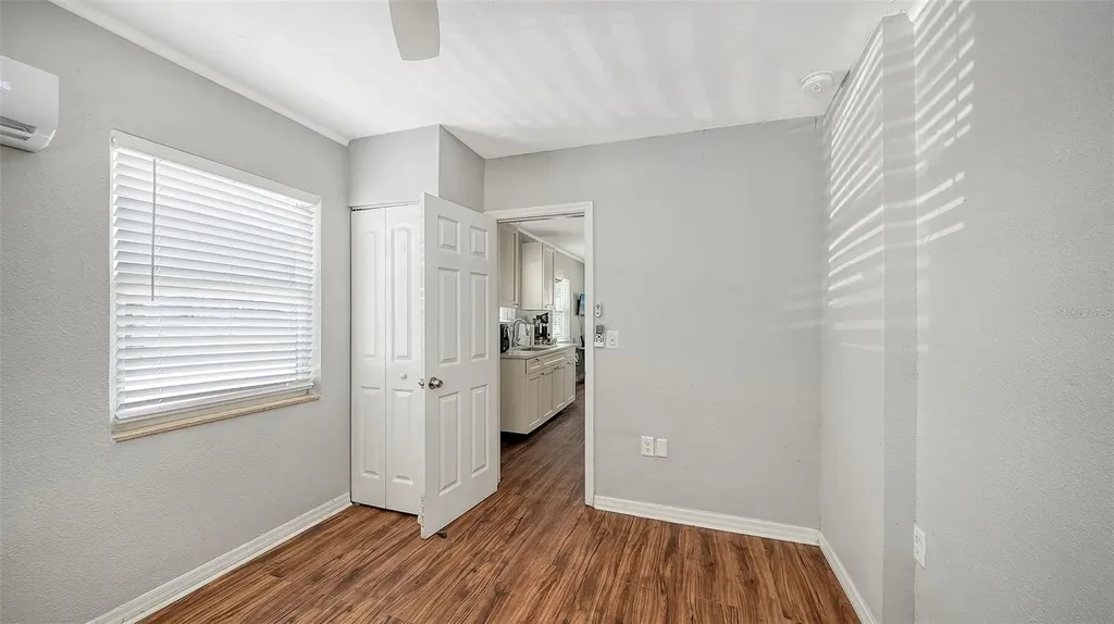 1004 27th Avenue W Bradenton FL 34205