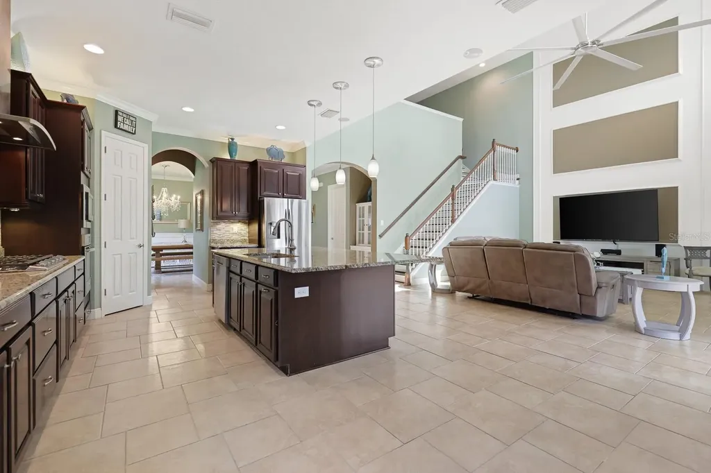 5210 Sparrowglen Place Lithia FL 33547