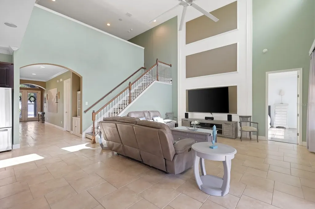 5210 Sparrowglen Place Lithia FL 33547
