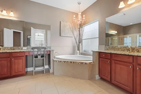 5210 Sparrowglen Place Lithia FL 33547
