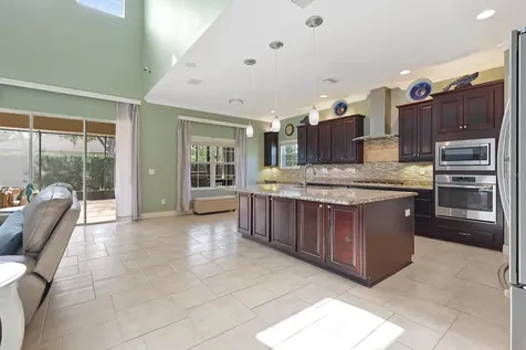 5210 Sparrowglen Place Lithia FL 33547