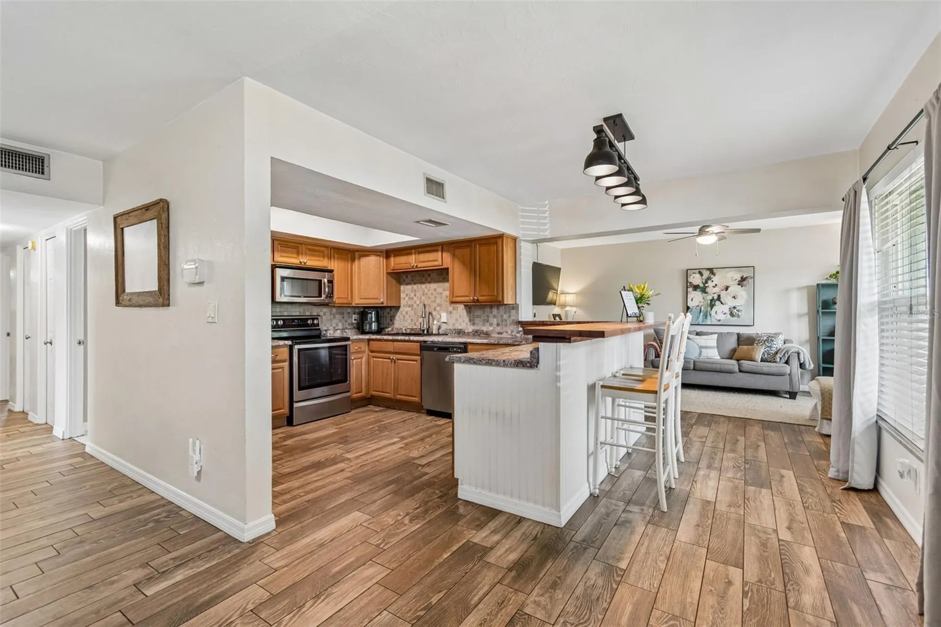 10748 Village Green Avenue Seminole FL 33772