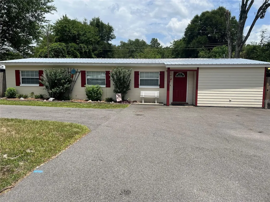 17333 NW 243rd Street High Springs FL 32643