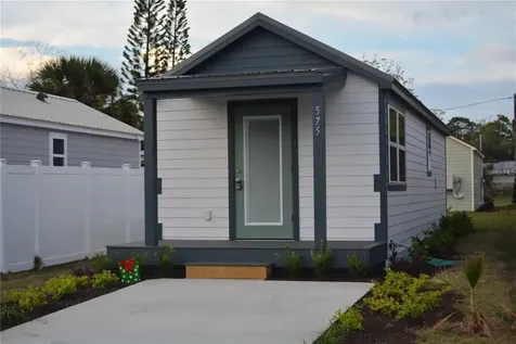 575 2nd Street Oviedo FL 32765