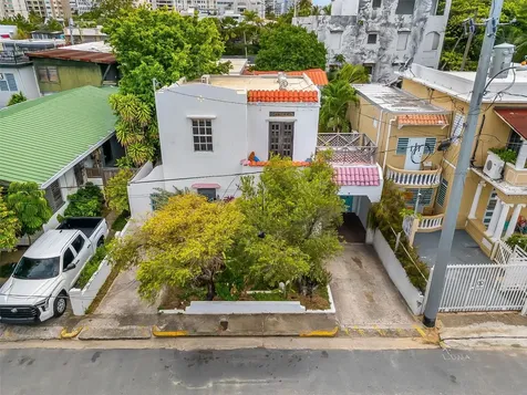 6 Gertrudis San Juan PR 00911