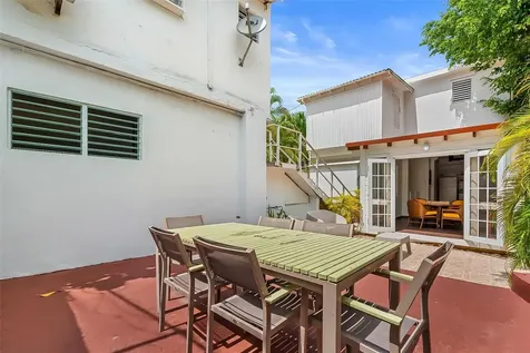 6 Gertrudis San Juan PR 00911
