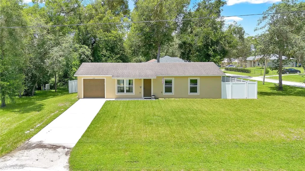 1345 Grand Avenue Orange City FL 32763