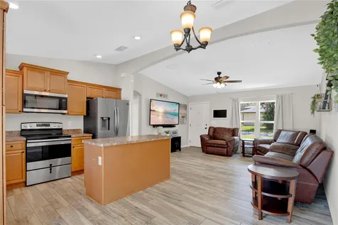 1345 Grand Avenue Orange City FL 32763