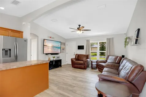 1345 Grand Avenue Orange City FL 32763