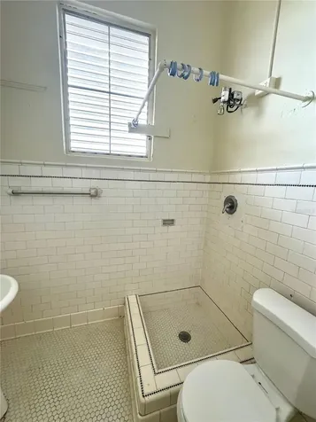 27 Sanchez Justiniano/acacias Mayaguez PR 00680