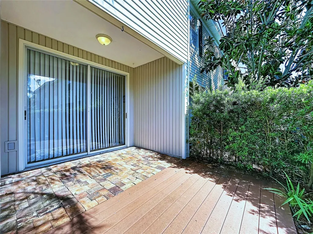 12207 Country White Circle Tampa FL 33635