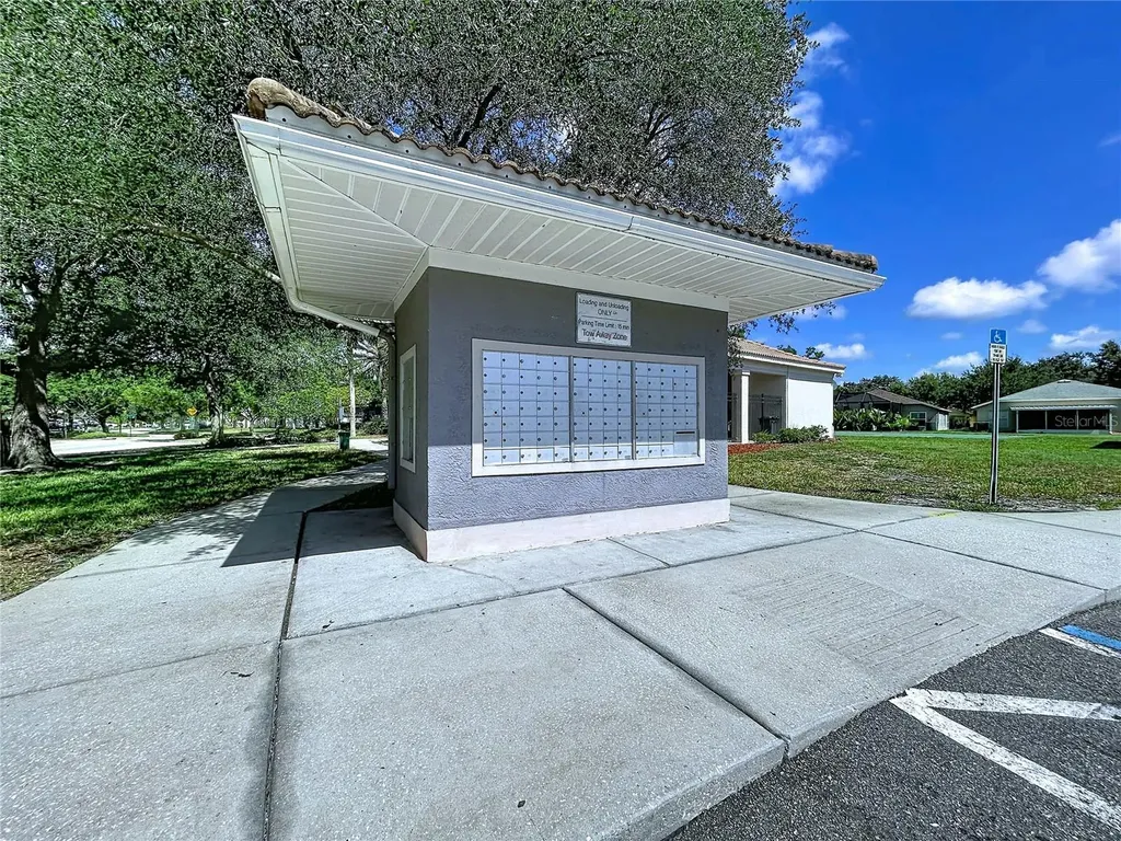 12207 Country White Circle Tampa FL 33635
