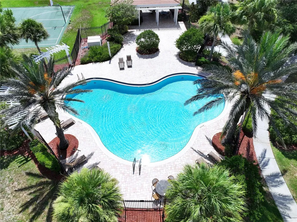 12207 Country White Circle Tampa FL 33635