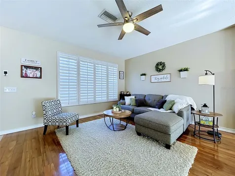 12207 Country White Circle Tampa FL 33635