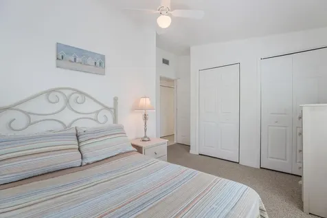 2804 Avenue C Holmes Beach FL 34217
